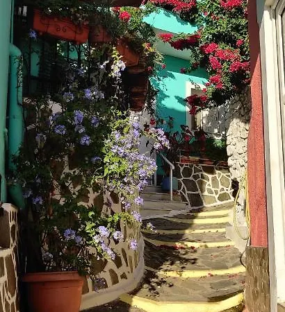 Feakas Apartment